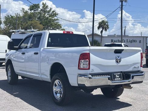 Used 2024 RAM 2500 Tradesman w/ Chrome Appearance Group AWD/4WD image 3