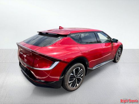 Used 2023 Kia EV6 Wind image 4