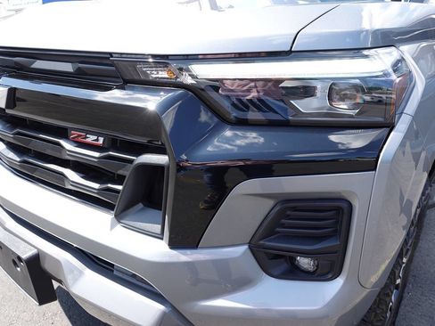 Used 2023 Chevrolet Colorado Z71 w/ Z71 Convenience Package 2 AWD/4WD image 66
