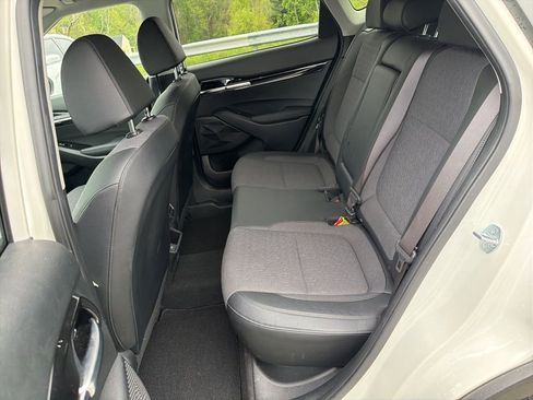 Certified 2024 Kia Seltos S AWD/4WD image 11