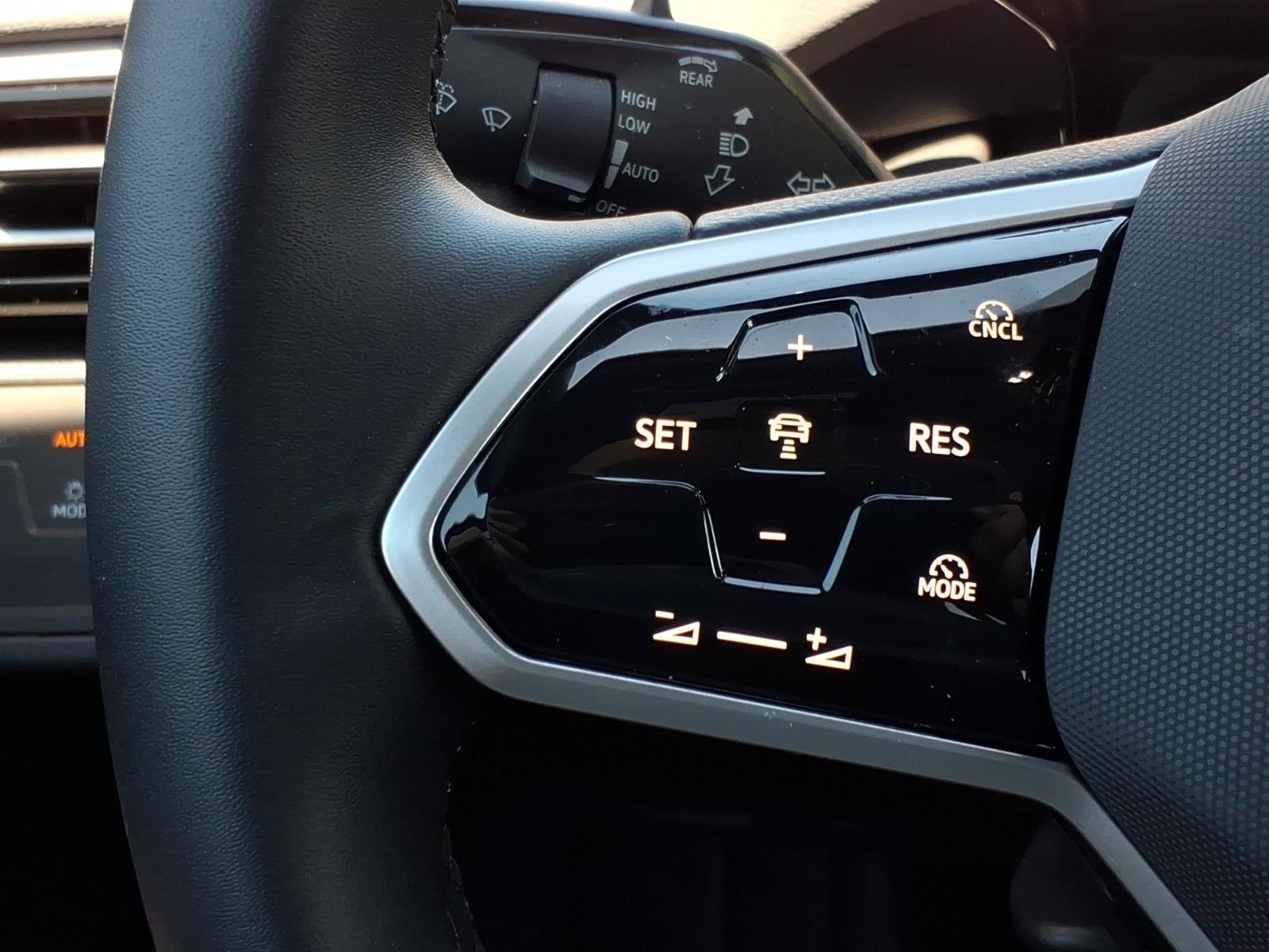 Certified 2025 Volkswagen ID.4 Pro S RWD image 30