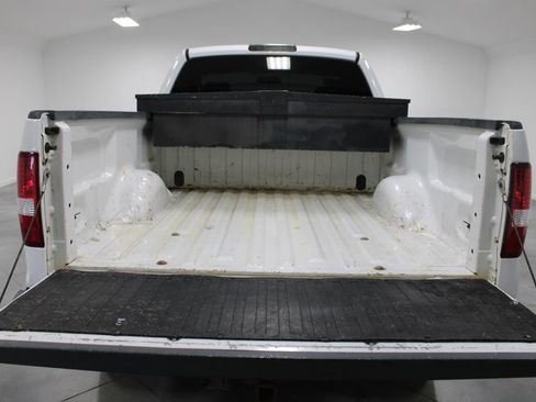 Used 2004 Ford F150 XL image 19