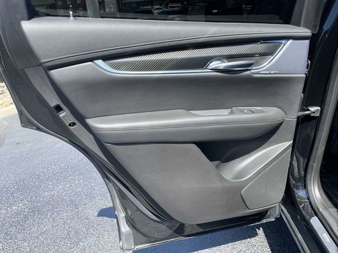 Used 2023 Cadillac XT6 Sport AWD/4WD image 23