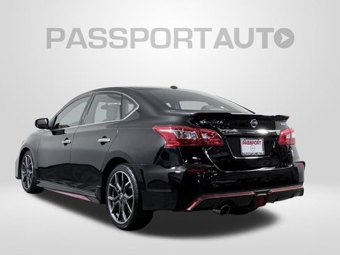 Used 2018 Nissan Sentra NISMO FWD image 5