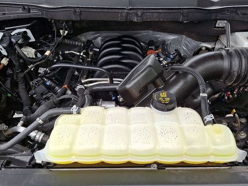 Used 2025 Ford F150 XLT w/ Equipment Group 301A Standard AWD/4WD image 27
