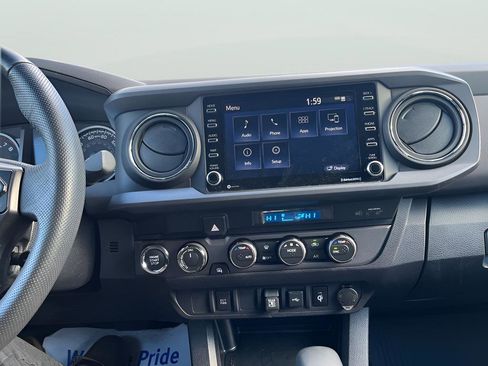 Used 2023 Toyota Tacoma TRD Off-Road image 25