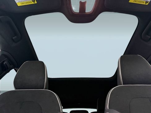 Used 2023 Volvo C40 P8 Recharge Ultimate w/ Protection Package Premier image 30