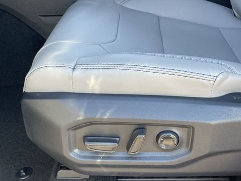 New 2026 Toyota Tundra Limited AWD/4WD image 17