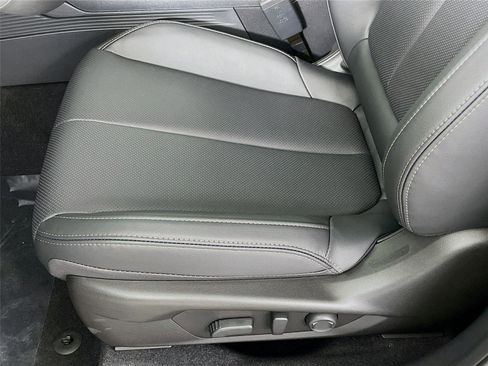 New 2026 Subaru Outback Limited image 21