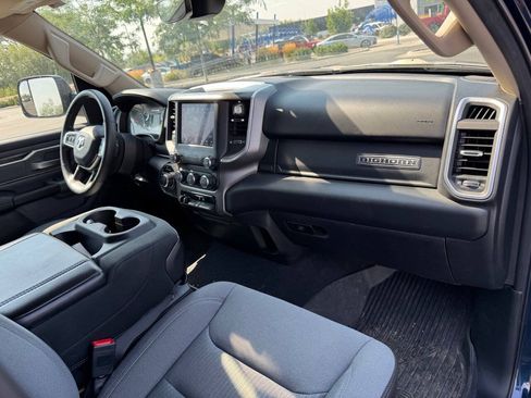 Used 2019 RAM 1500 Big Horn AWD/4WD image 19