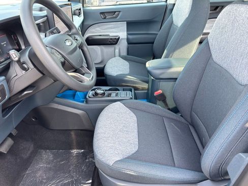 New 2026 Ford Maverick XLT AWD/4WD image 17