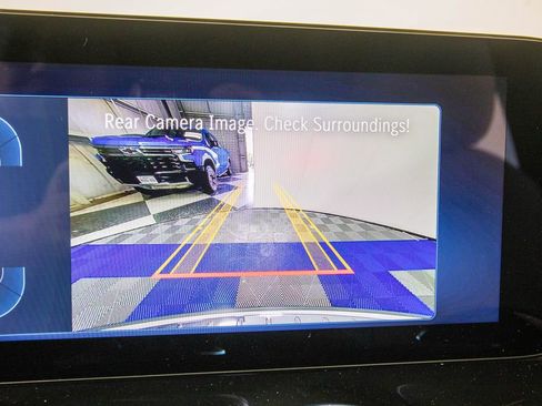 Used 2025 Mercedes-Benz GLA 250 image 23