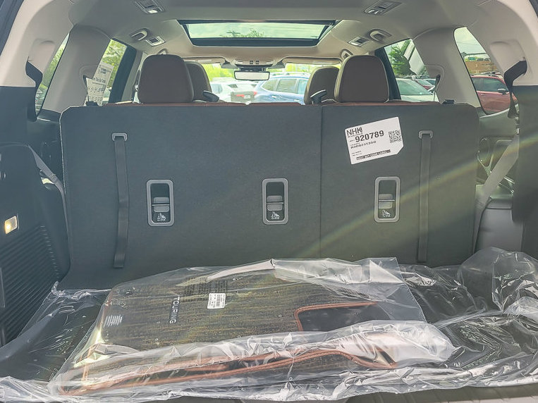 Certified 2026 Subaru Ascent Touring AWD/4WD image 19