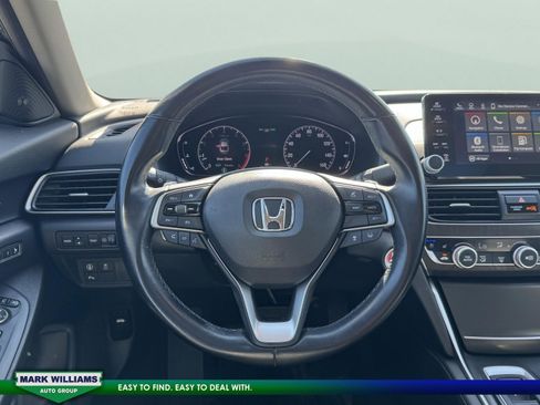 Used 2020 Honda Accord Touring image 15