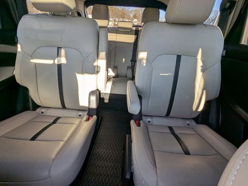 Used 2025 MAZDA CX-90 Plug-In Hybrid w/Premium Sport image 22