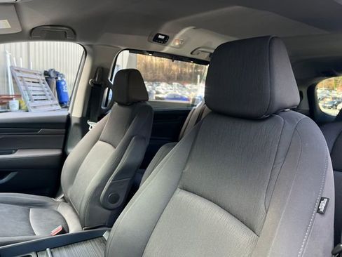 Used 2020 Honda Odyssey EX image 14