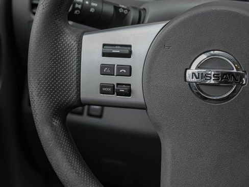 Used 2021 Nissan Frontier SV w/ Midnight Edition Floor Mats image 21