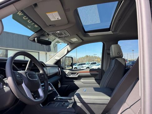 New 2026 GMC Sierra 2500 Denali w/ Denali Reserve Package image 24