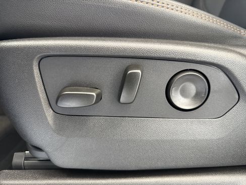 Used 2026 GMC Sierra 2500 AT4 w/ AT4 Premium Plus Package image 39