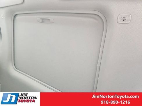 New 2026 Toyota Sienna XLE FWD image 20