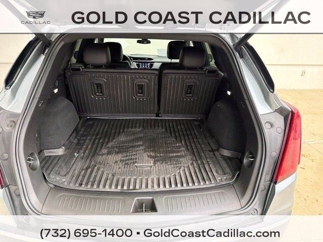 Certified 2024 Cadillac XT5 Luxury w/ LPO, Floor Liner Package FWD image 10
