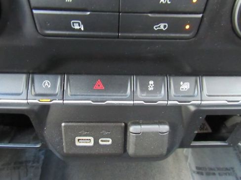 Used 2020 Chevrolet Silverado 1500 LT w/ Trailering Package image 41