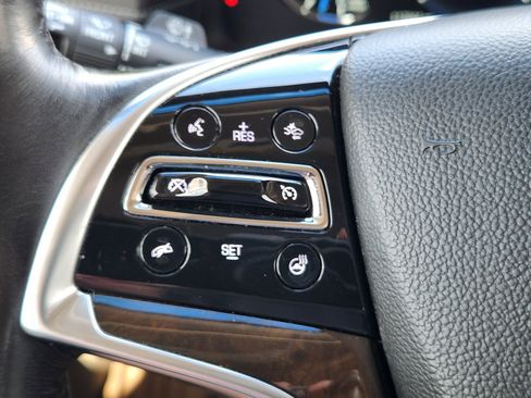 Used 2019 Cadillac Escalade Premium Luxury AWD/4WD image 24