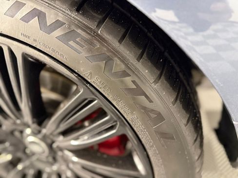 Used 2018 Land Rover Range Rover Sport HSE Dynamic AWD/4WD image 16