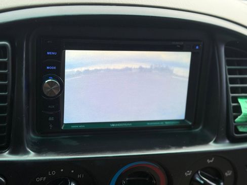 Used 2000 Toyota Tundra SR5 RWD image 12