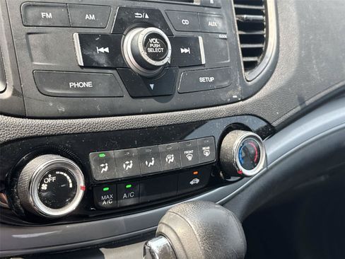 Used 2015 Honda CR-V LX image 31