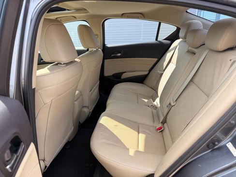 Used 2013 Acura ILX w/ Technology Package image 13