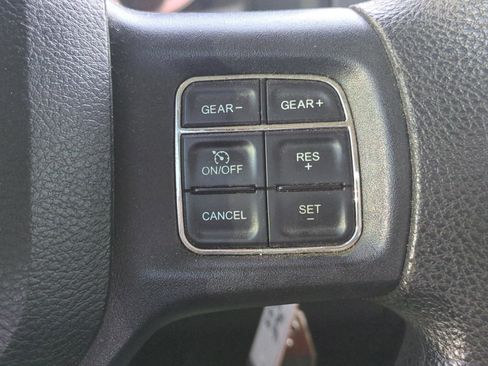 Used 2017 RAM 1500 Express w/ Express Value Package image 22