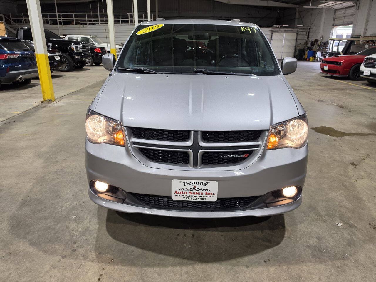 Used 2019 Dodge Grand Caravan GT FWD image 18