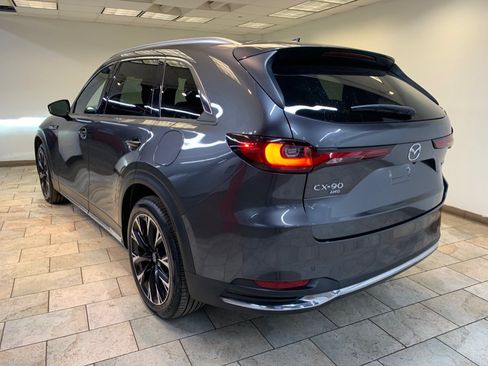 Used 2024 MAZDA CX-90 Plug-In Hybrid w/ Premium Pkg AWD/4WD image 5