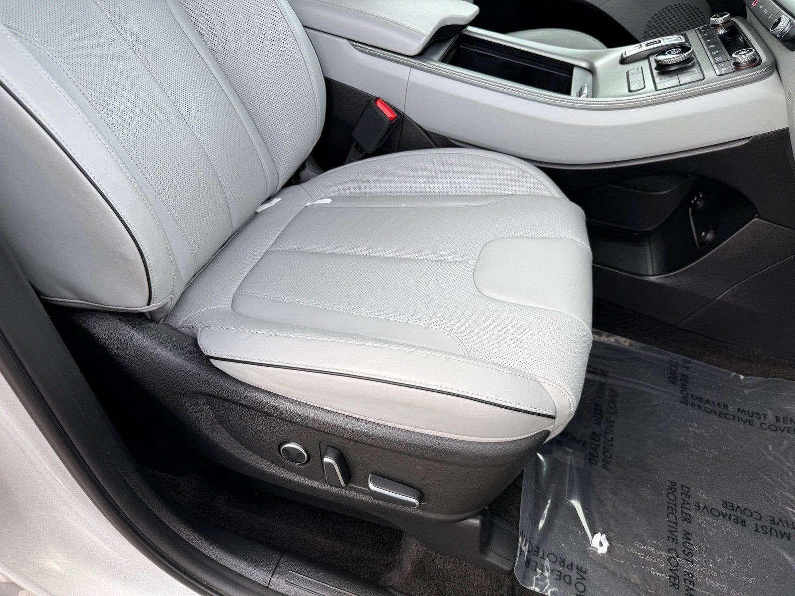 Used 2025 Hyundai Palisade SEL FWD image 33