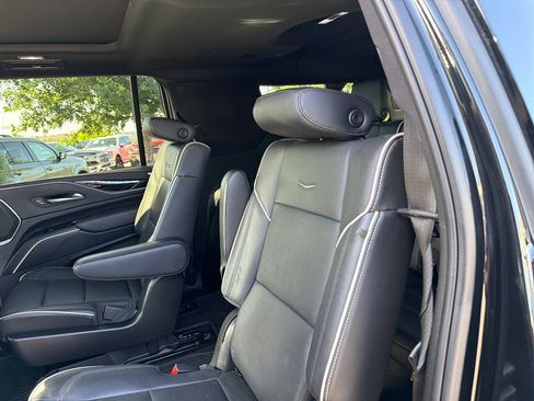 Used 2022 Cadillac Escalade ESV Sport w/ Touring Package AWD/4WD image 35