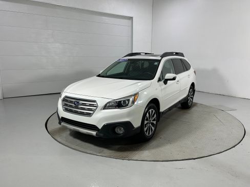 Used 2017 Subaru Outback 2.5i Limited AWD/4WD image 20