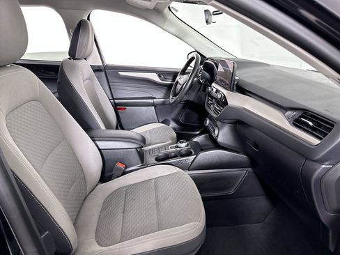 Used 2022 Ford Escape SE w/ SE Sport Appearance Package image 65