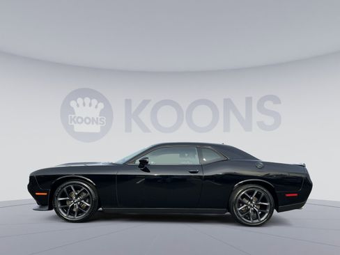 Used 2019 Dodge Challenger GT w/ Blacktop Package image 2