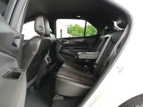 Used 2024 Chevrolet Equinox RS FWD image 26