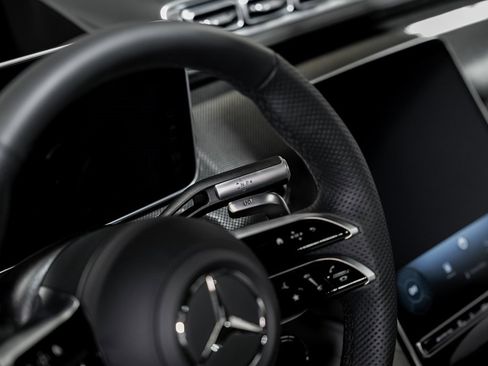 Used 2025 Mercedes-Benz S 63 AMG S image 62