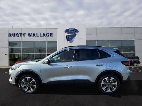 Certified 2023 Ford Escape Platinum image 1