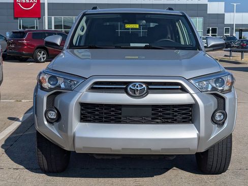 Used 2024 Toyota 4Runner SR5 RWD image 6
