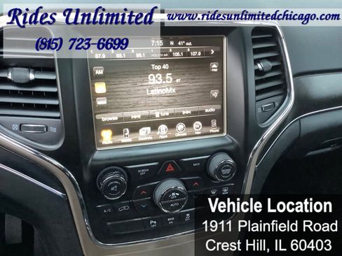 Used 2015 Jeep Grand Cherokee Limited w/ Luxury Group II image 16