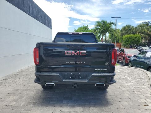 Used 2021 GMC Sierra 1500 Denali w/ Technology Package RWD image 5