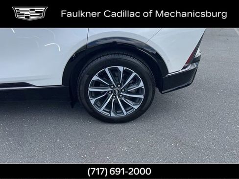 Used 2024 Cadillac Lyriq Sport AWD/4WD image 33