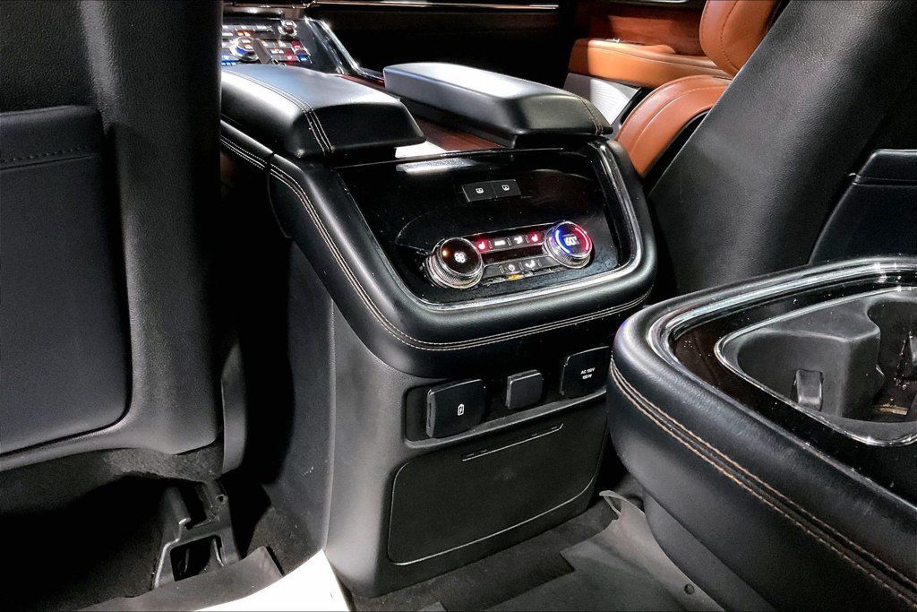 Used 2018 Lincoln Navigator Reserve w/ Technology Package AWD/4WD image 30