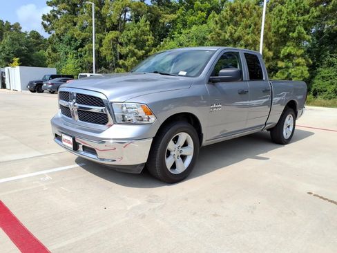 Used 2024 RAM 1500 Classic SLT RWD image 2