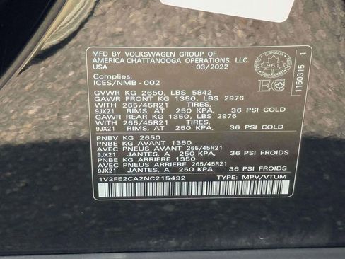 Used 2022 Volkswagen Atlas Cross Sport SEL Premium R-Line AWD/4WD image 18