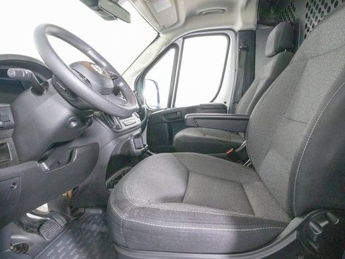 Used 2023 RAM ProMaster 2500 image 11